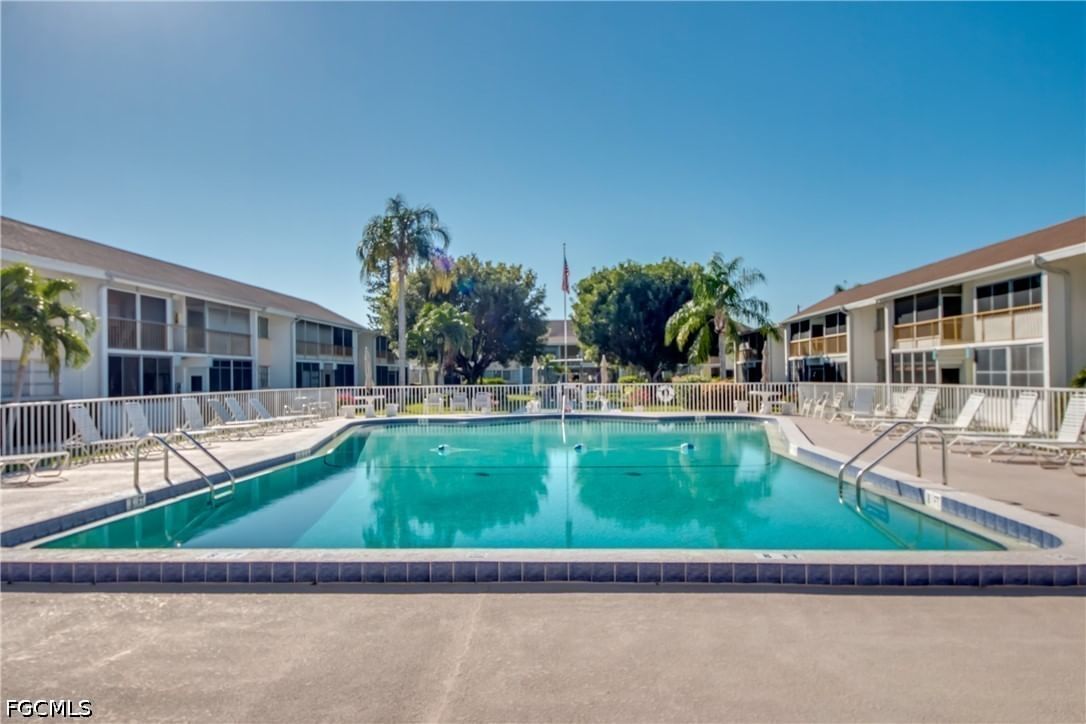 4202 SE 4th Place #3, Cape Coral, FL 33904 photo 4
