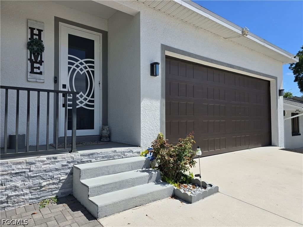 11661 Chapman Avenue, Bonita Springs, FL 34135 photo 2