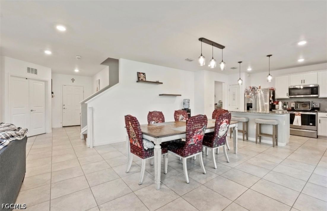 10804 Firebush Circle, North Fort Myers, FL 33917 photo 2