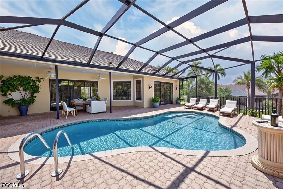 7214 Hendry Creek Drive, Fort Myers, FL 33908 photo 4