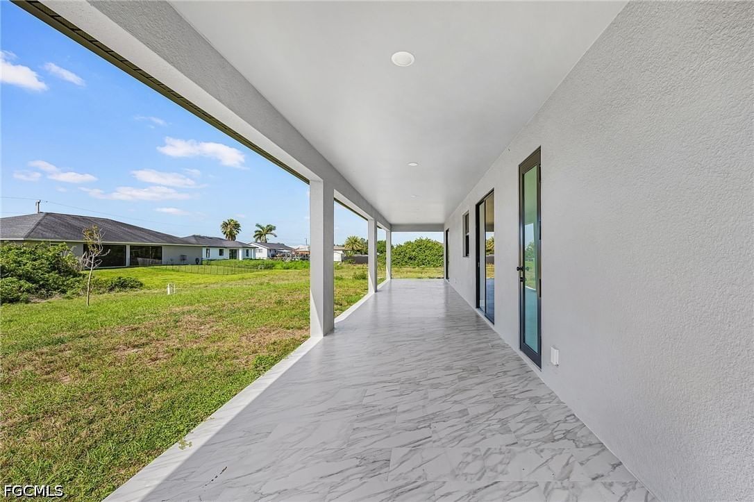 3813 1st Street SW, Lehigh Acres, FL 33976 photo 3