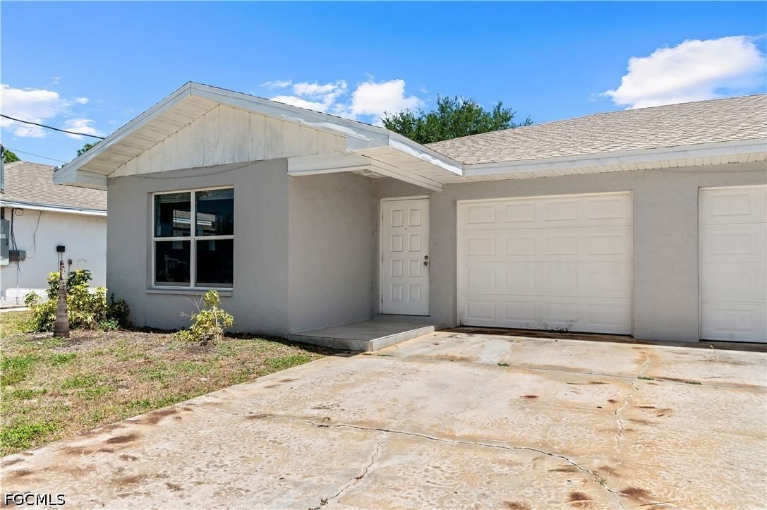 215-217 SE 24th Avenue, Cape Coral, FL 33990 photo 2