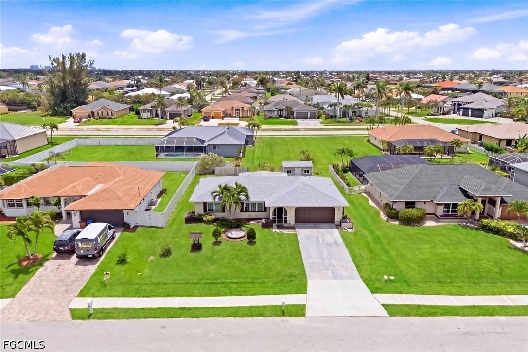 2658 SW 32nd Street, Cape Coral, FL 33914 photo 2