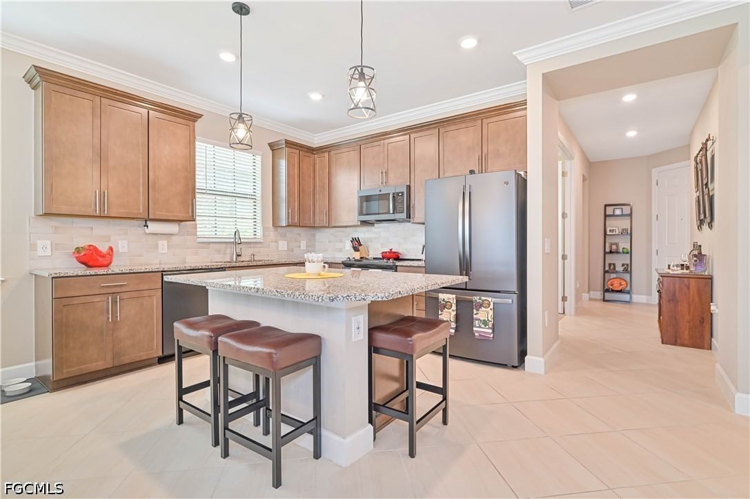 16688 Rolling Rock Boulevard, Alva, FL 33920 photo 3