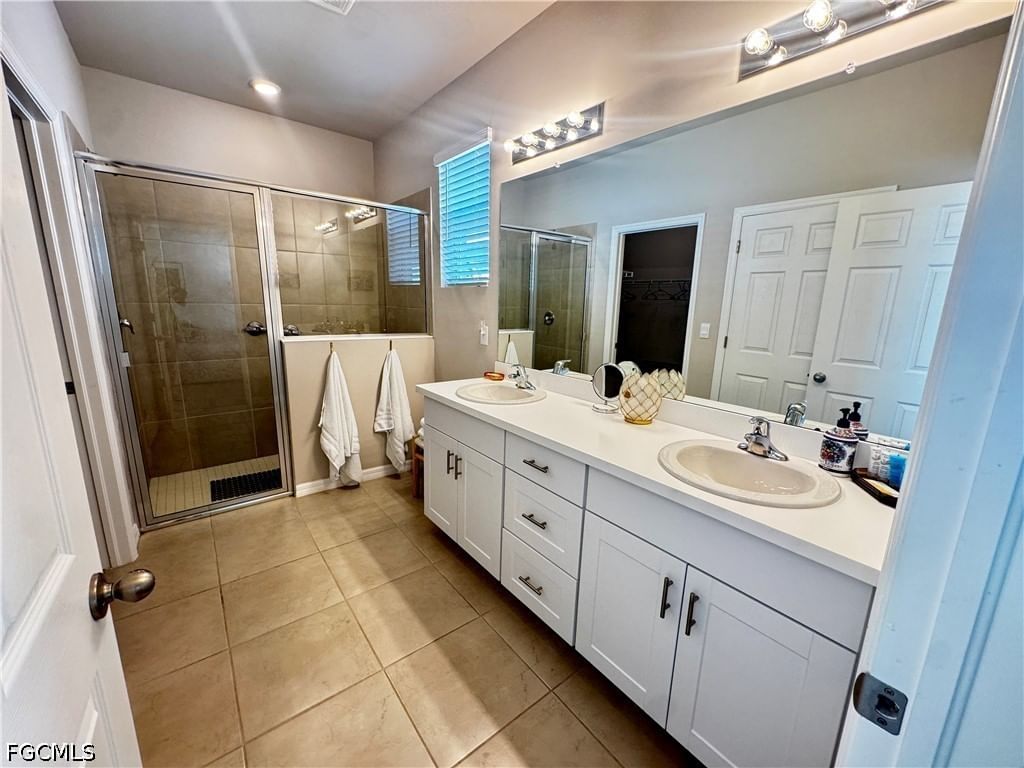 882 Friendship Circle, Labelle, FL 33935 photo 5
