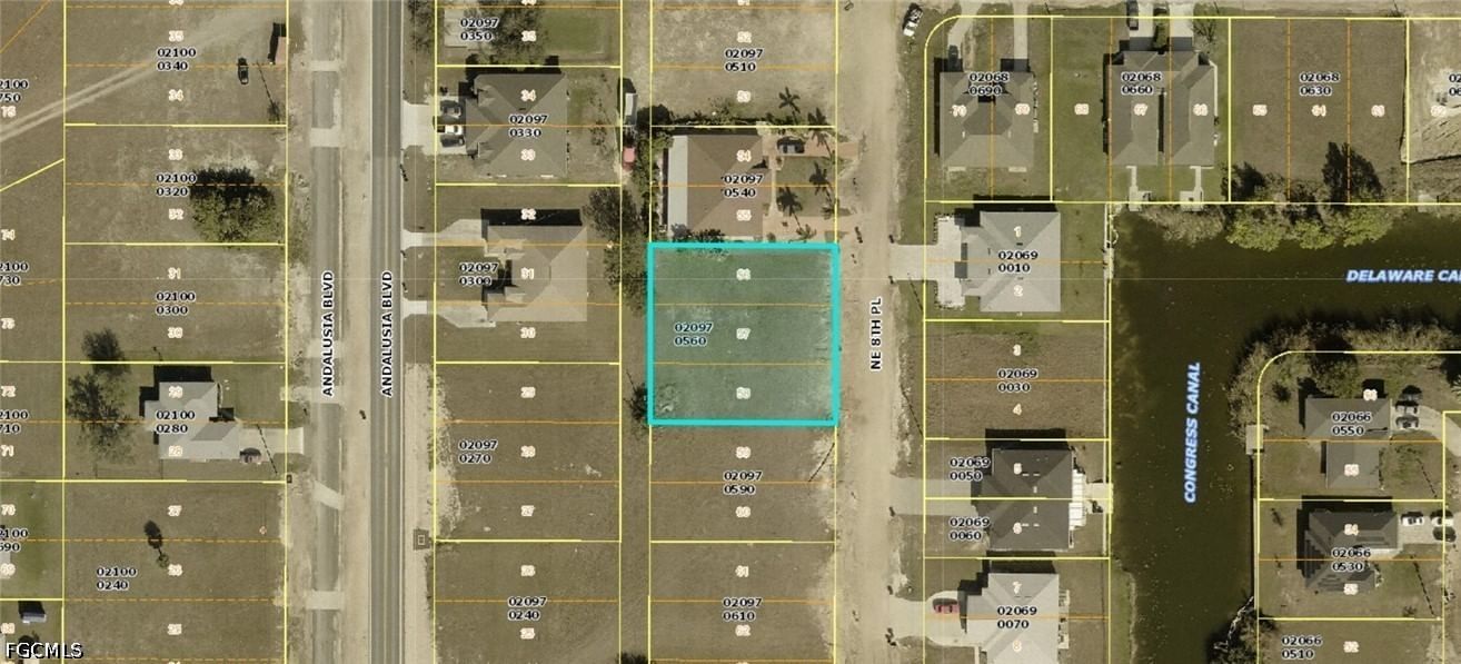 1524 NE 8th Place, Cape Coral, FL 33909 photo 2