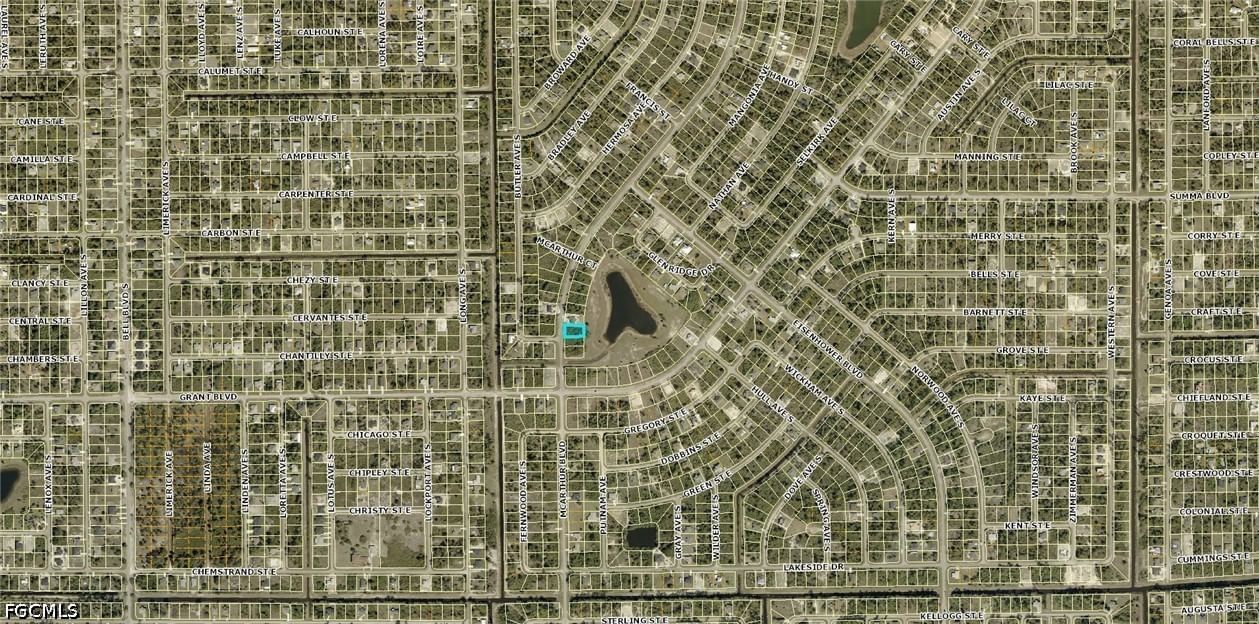 385 McArthur Boulevard, Lehigh Acres, FL 33974 photo 3