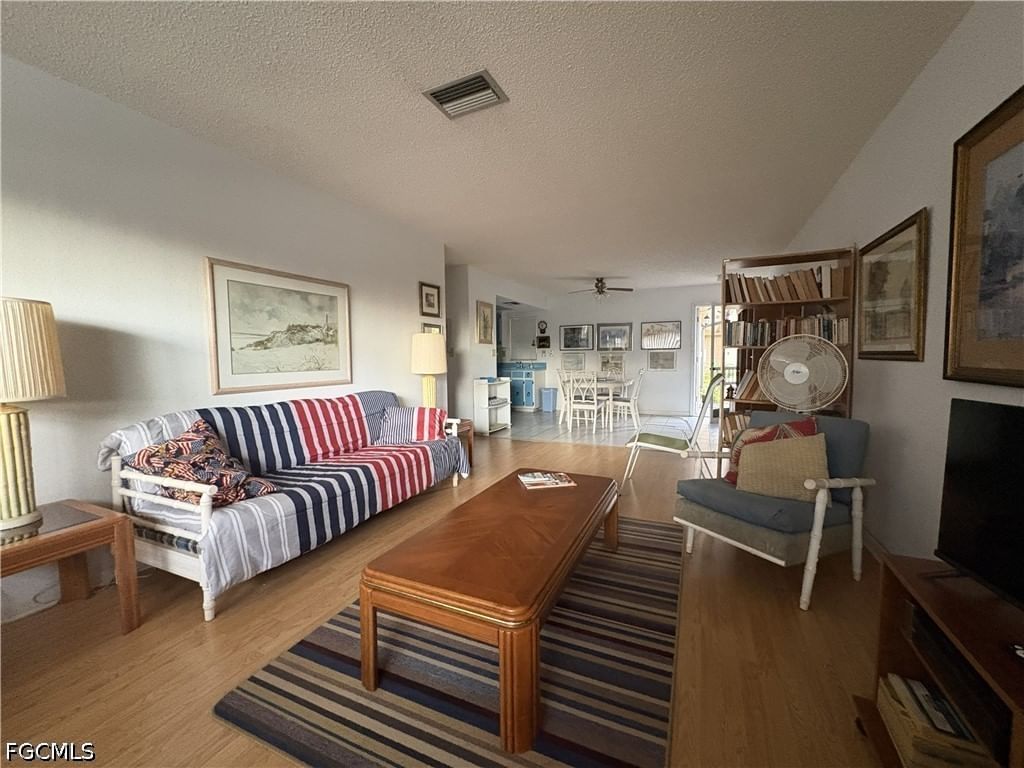 619 SE 47th Street #4, Cape Coral, FL 33904 photo 4