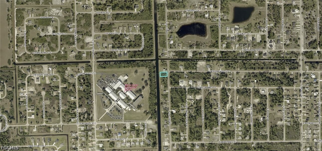 504 Empire Avenue S, Lehigh Acres, FL 33974 photo 2