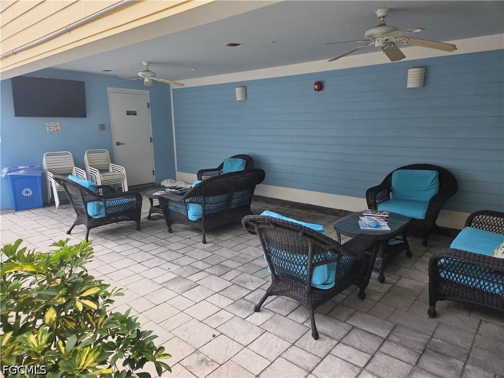 450 Old San Carlos Boulevard SW #309, Fort Myers Beach, FL 33931 photo 2