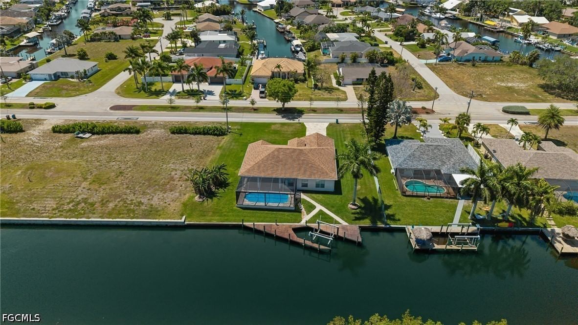 2429 Everest Parkway, Cape Coral, FL 33904 photo 3