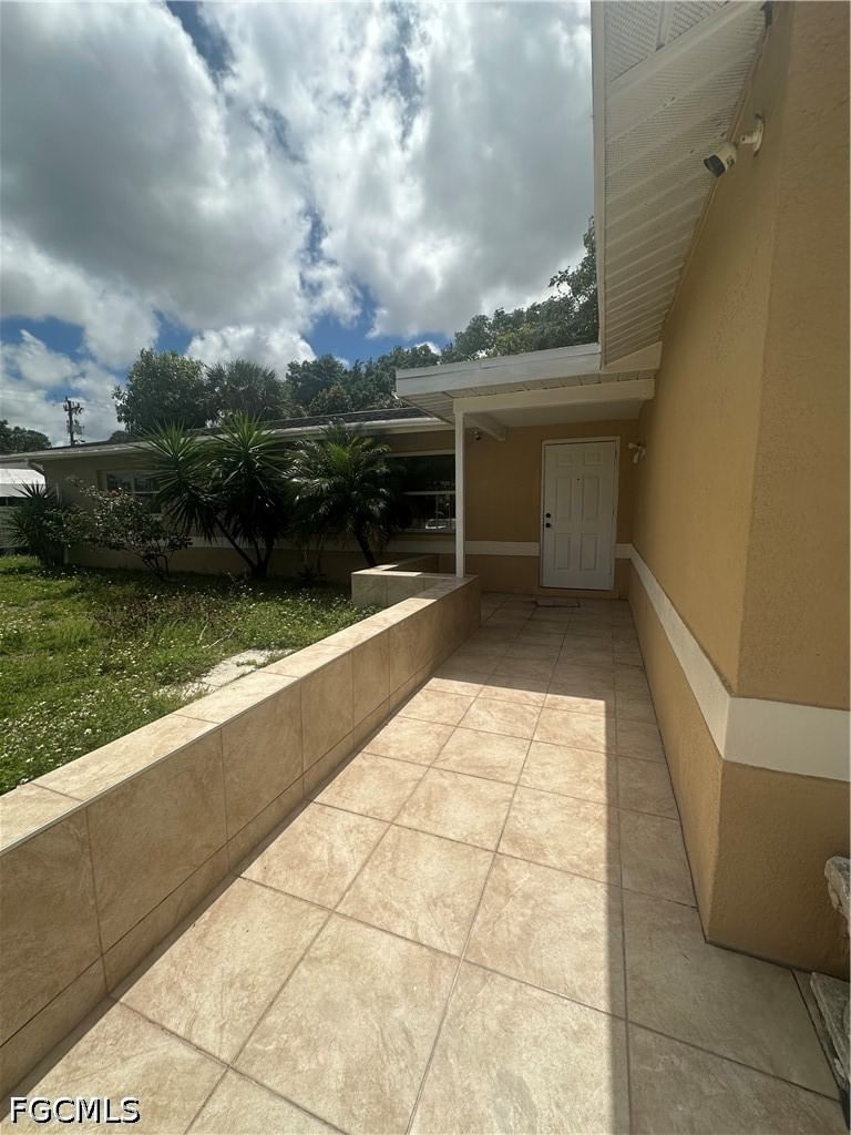 904 LEELAND HIGHTS Boulevard, Lehigh Acres, FL 33936 photo 2