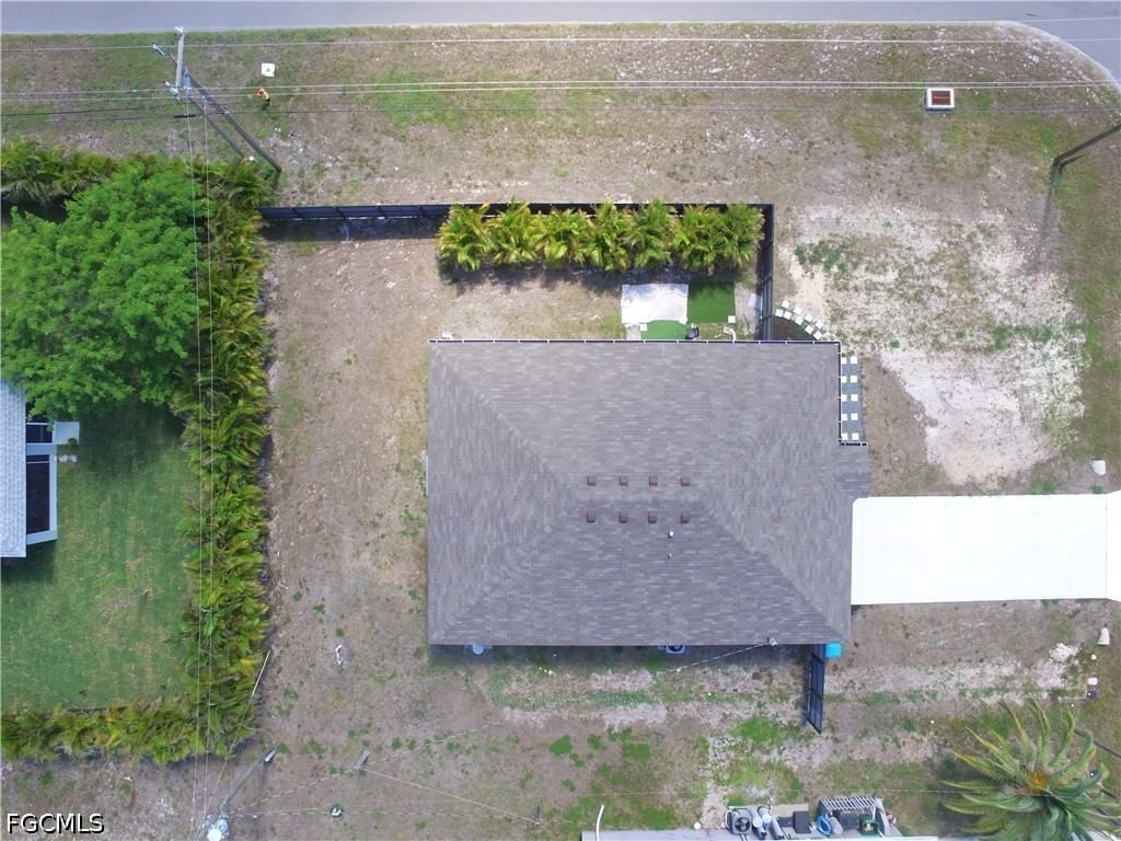 341 NE 13th Terrace, Cape Coral, FL 33909 photo 4