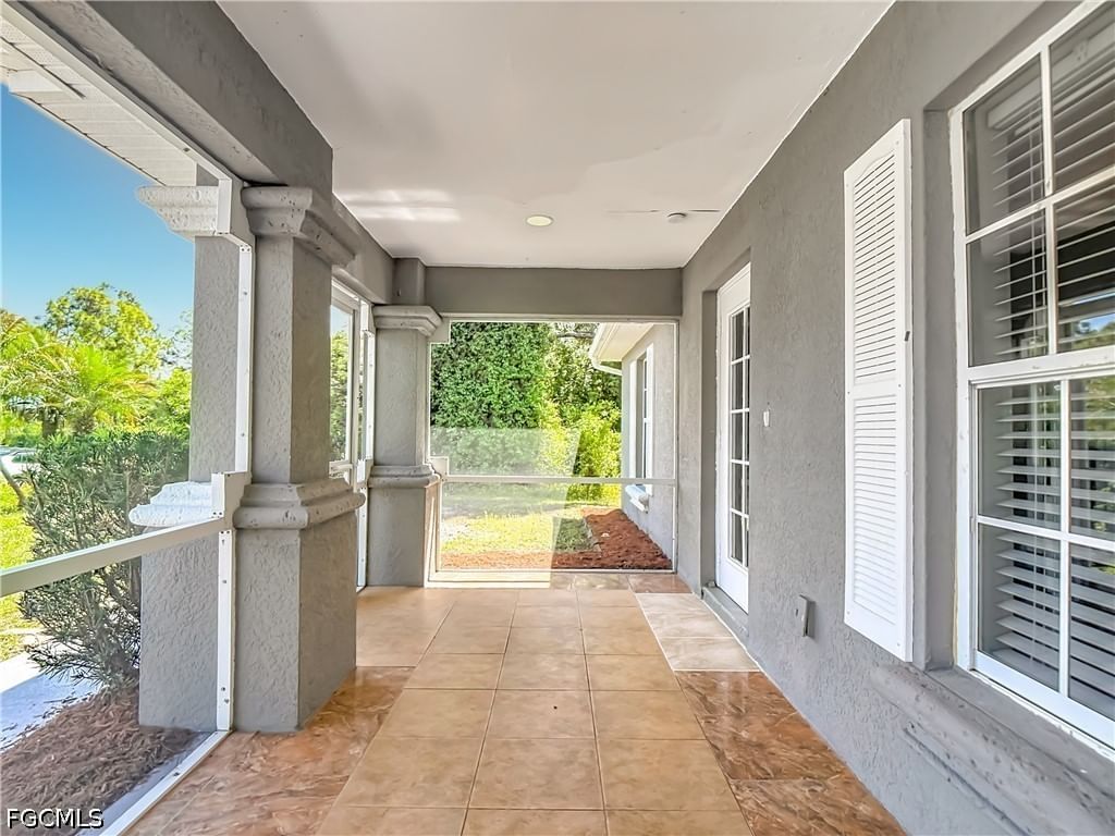 1066 Summa Boulevard, Lehigh Acres, FL 33974 photo 2