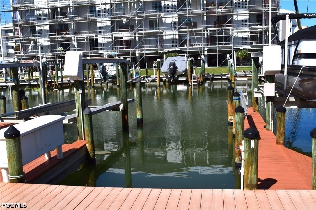 DOCK 25 - 4481  DOCK 25 - 4481 BAY BEACH Ln, Fort Myers Beach, FL 33931 photo 5