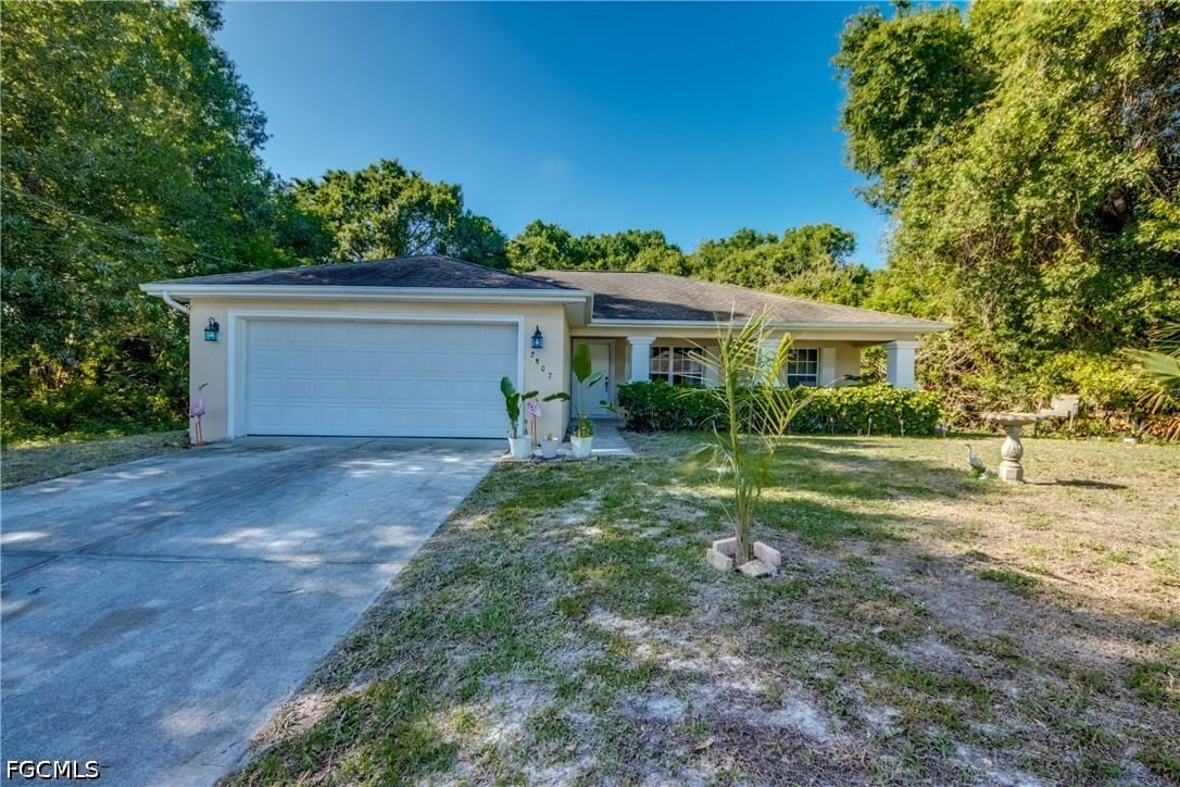 2807 51st Street W, Lehigh Acres, FL 33971 photo 2