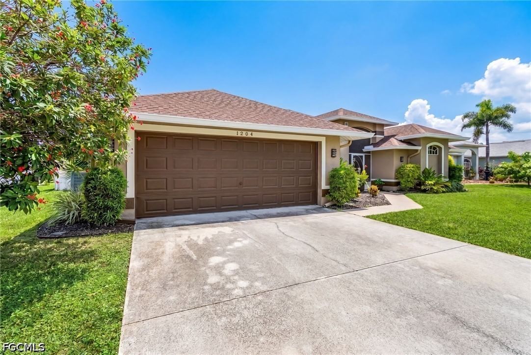 1204 SE 5th Terrace, Cape Coral, FL 33990 photo 3