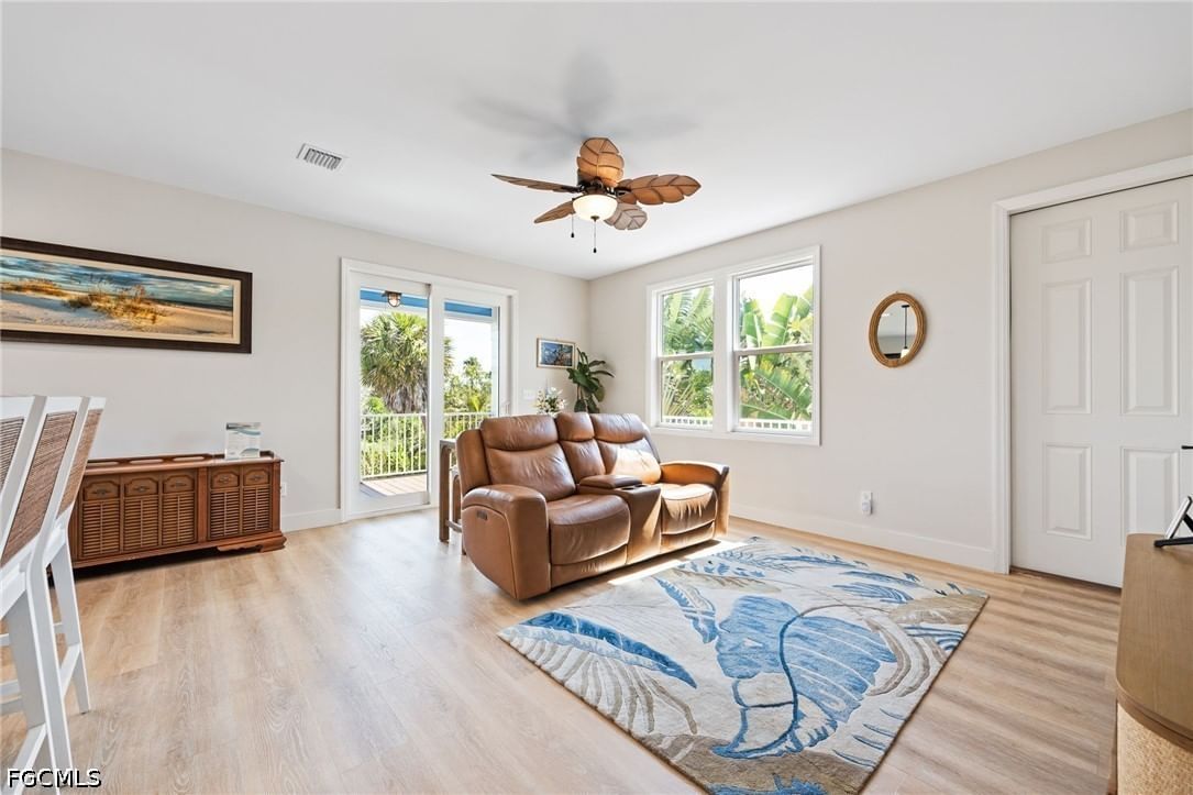 261 Donora Boulevard, Fort Myers Beach, FL 33931 photo 5