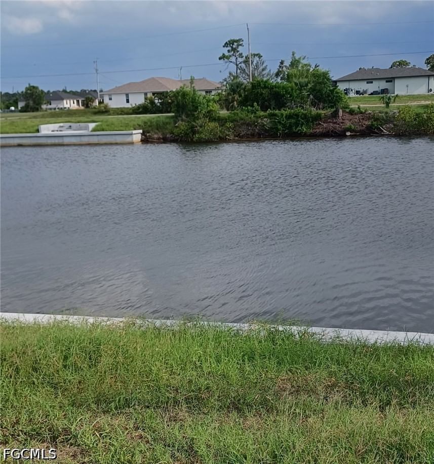 4128 NW 30th Lane, Cape Coral, FL 33993 photo 4