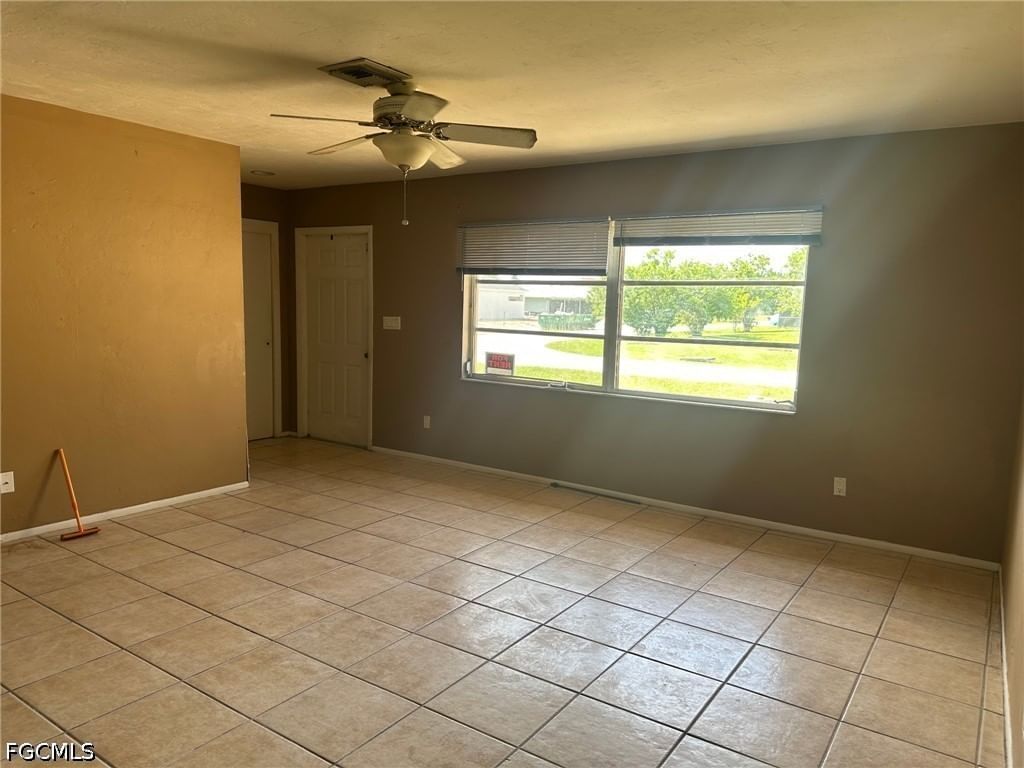 1404 SE 34th Terrace, Cape Coral, FL 33904 photo 3