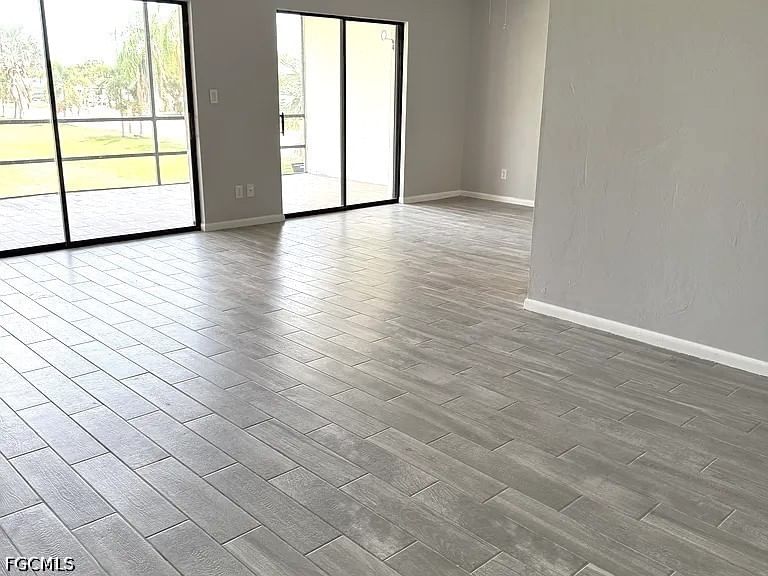 4728 Orange Grove Boulevard #12, North Fort Myers, FL 33903 photo 2