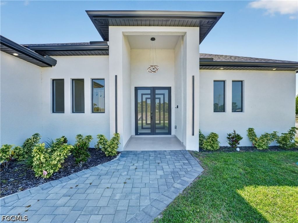 4333 NW 36th Avenue, Cape Coral, FL 33993 photo 5