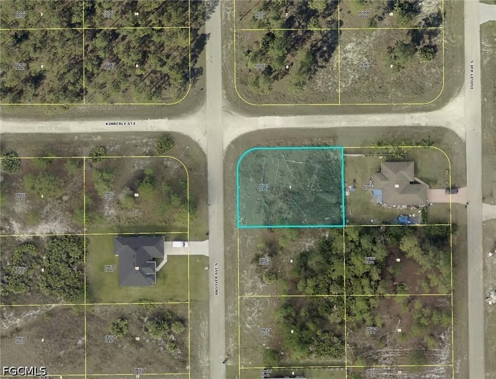 727 Andover Avenue S, Lehigh Acres, FL 33974 photo 2