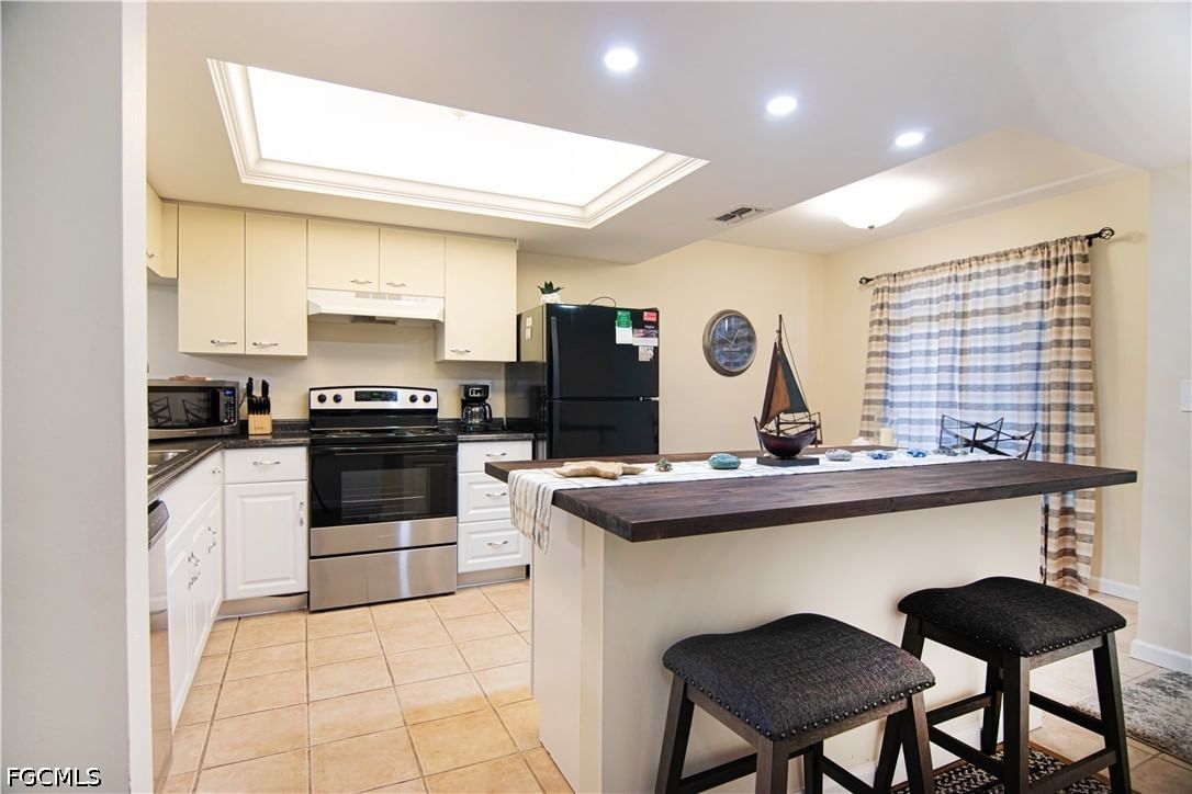 12191 Kelly Sands Way #1502, Fort Myers, FL 33908 photo 4