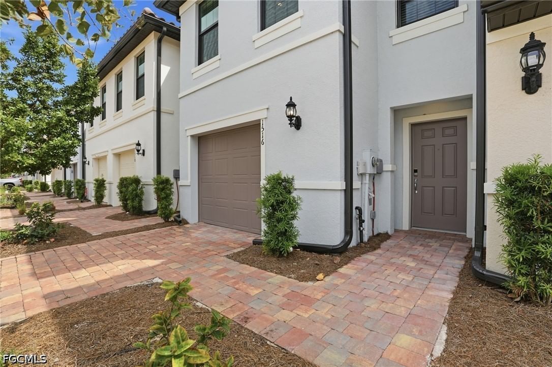 1516 Fells Cove Lane, Cape Coral, FL 33909 photo 3