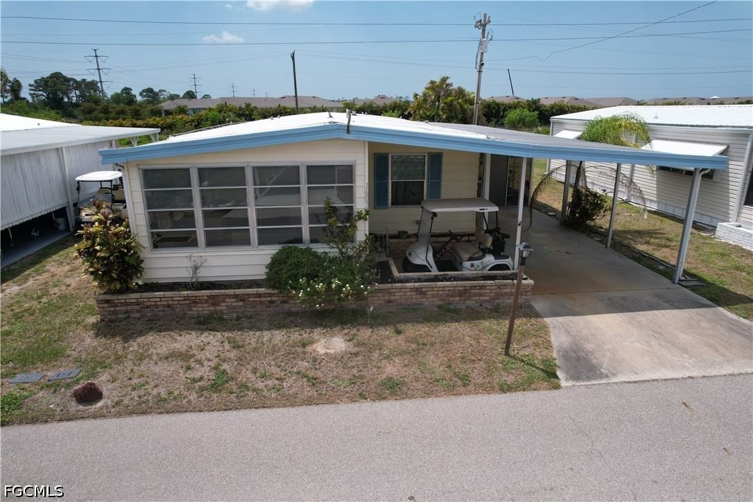 16037 Citron Way, North Fort Myers, FL 33903 photo 3