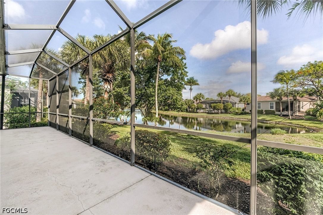 8916 Dartmoor Way, Fort Myers, FL 33908 photo 4
