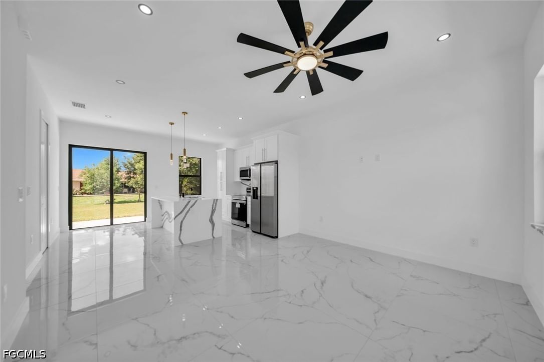 2609 21st Street SW, Lehigh Acres, FL 33976 photo 4