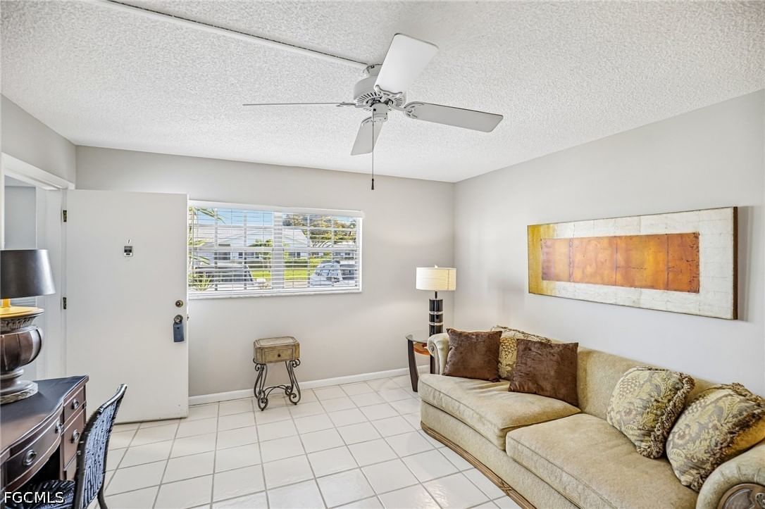 1514 Edgewater Circle #3A, Fort Myers, FL 33919 photo 5