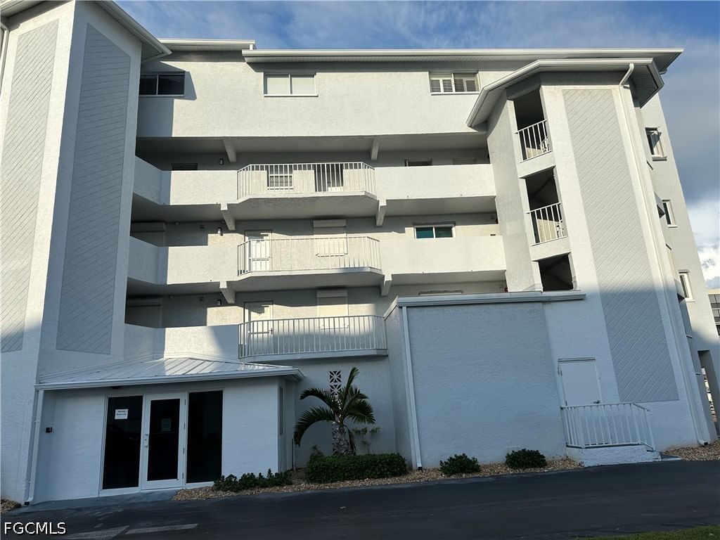 4541 Bay Beach Lane #341, Fort Myers Beach, FL 33931 photo 5