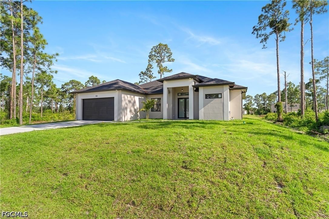 722 Phelps Street E, Lehigh Acres, FL 33974 photo 3