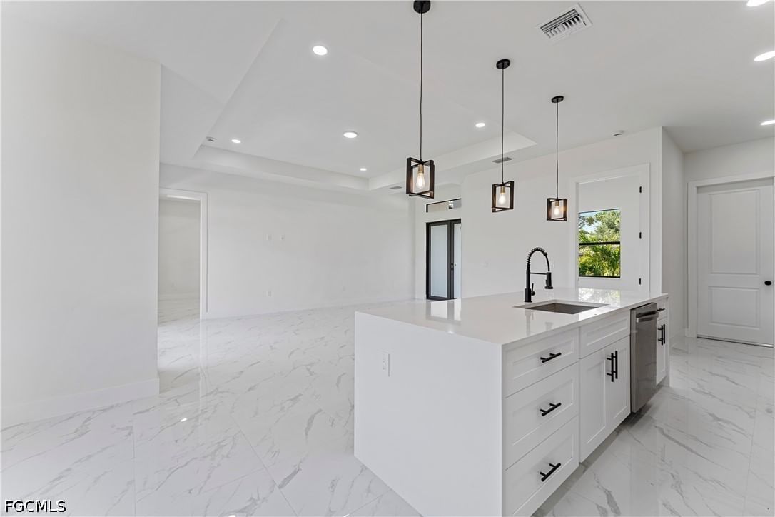722 Phelps Street E, Lehigh Acres, FL 33974 photo 4