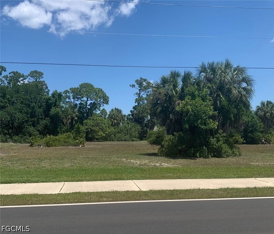 24368 Vincent Avenue, Punta Gorda, FL 33955 photo 3