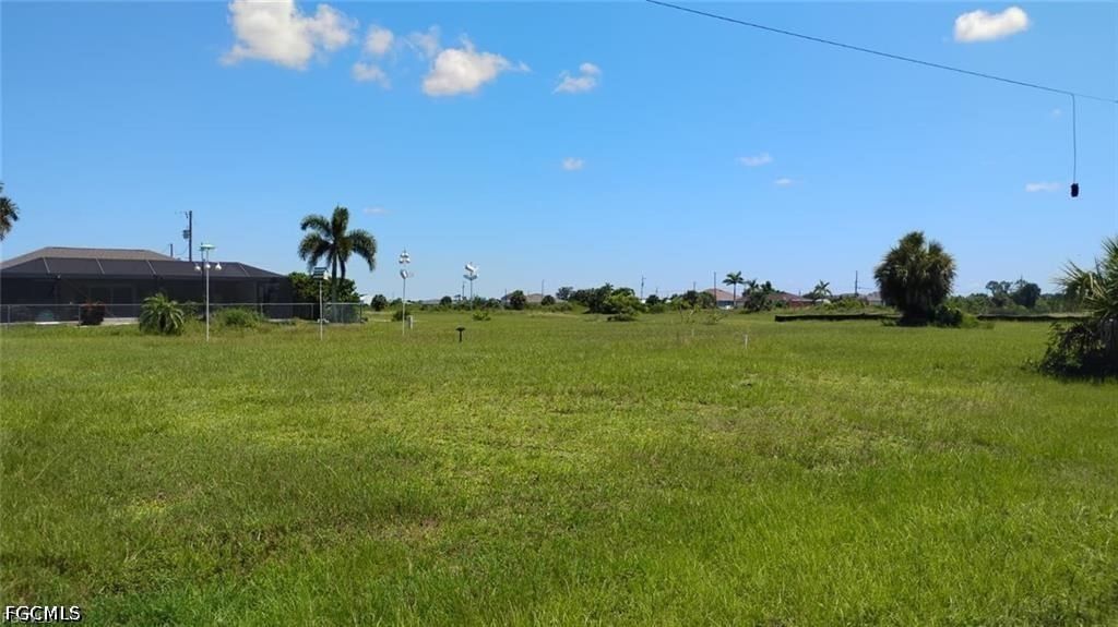3805 NW 39th Lane, Cape Coral, FL 33993 photo 3