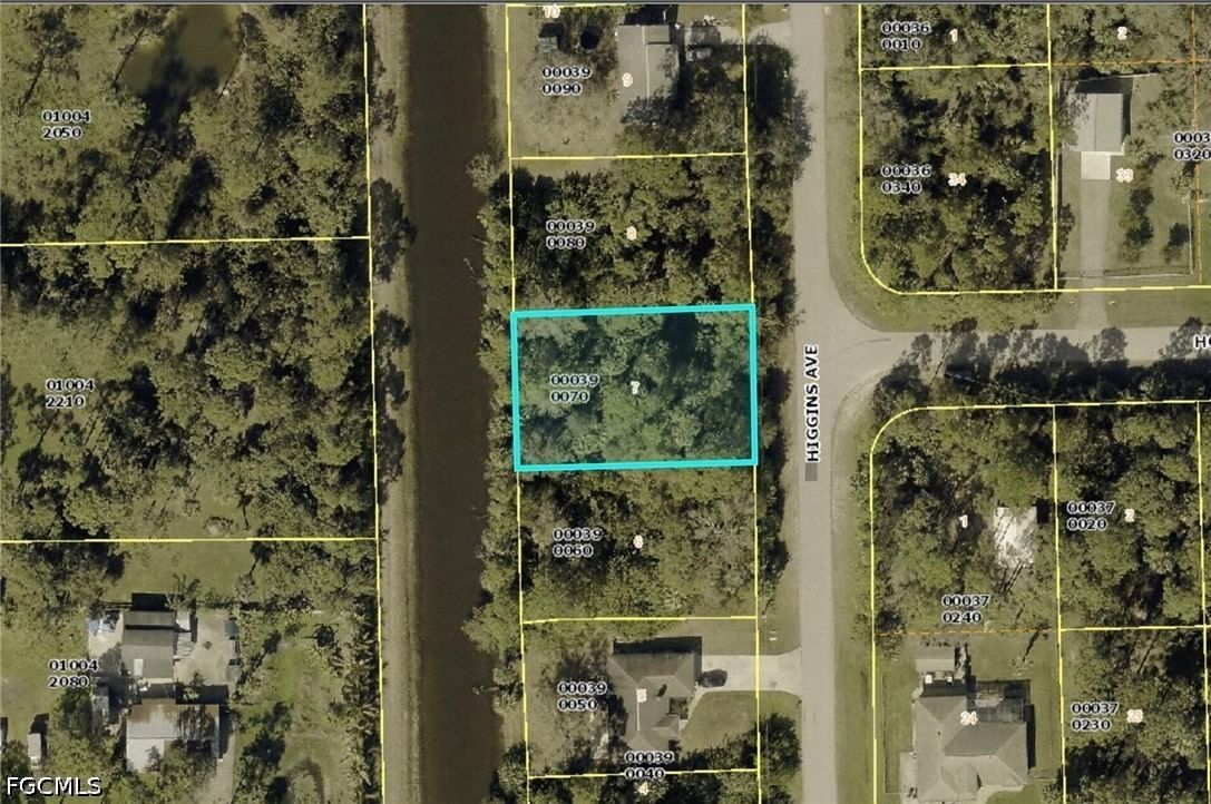 6113 Higgins Avenue, Fort Myers, FL 33905 photo 2