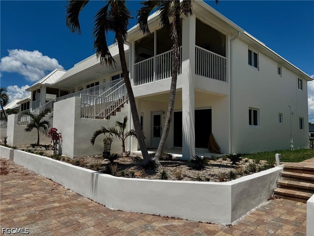 805 E Gulf Drive #B4, Sanibel, FL 33957 photo 2