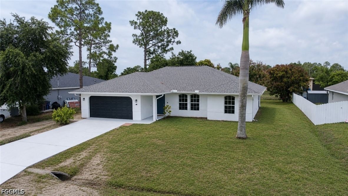 3119 47th Street SW, Lehigh Acres, FL 33976 photo 3