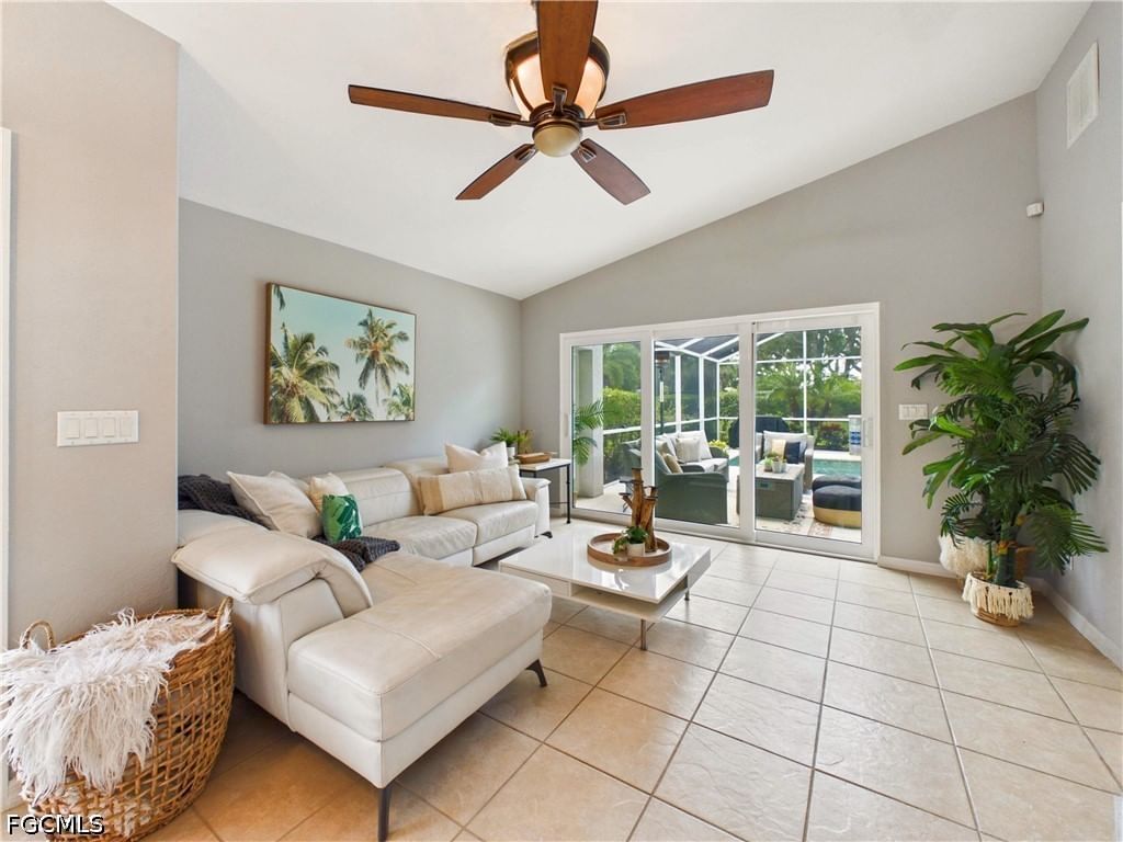 19694 Villa Rosa Loop, Estero, FL 33967 photo 5