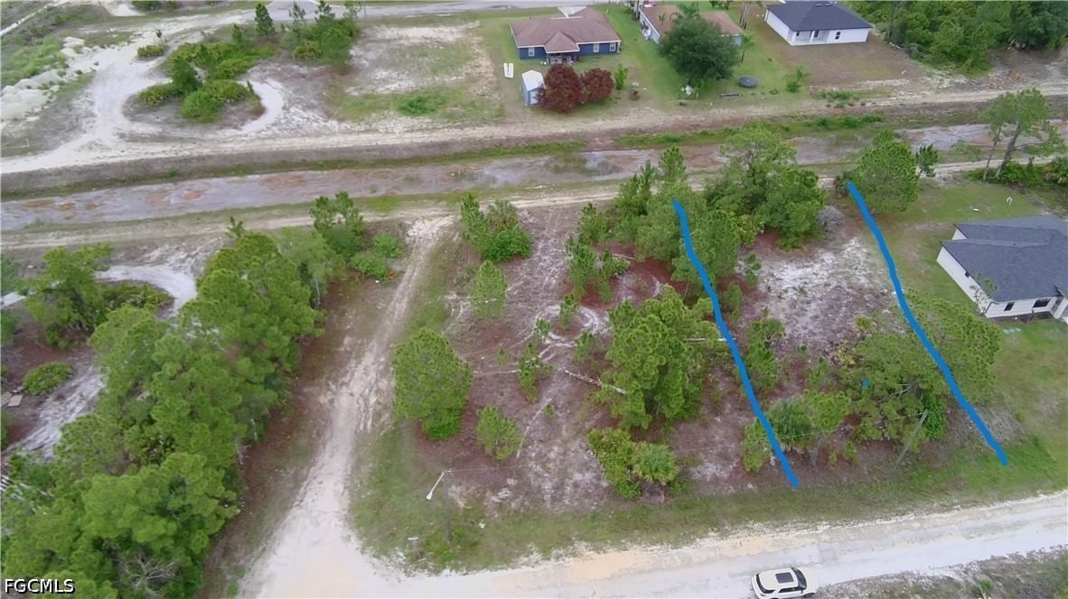 2812 Helen Place, Lehigh Acres, FL 33971 photo 4
