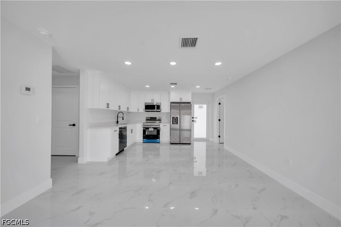 2604 51st Street SW, Lehigh Acres, FL 33976 photo 3