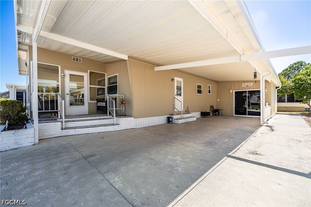 356 Nicklaus Boulevard, North Fort Myers, FL 33903 photo 3