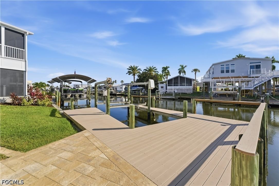11391 Cypress Lane, Fort Myers Beach, FL 33931 photo 4
