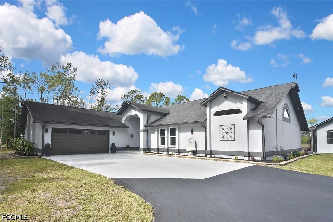 12206 Honeysuckle Road, Fort Myers, FL 33966 photo 3