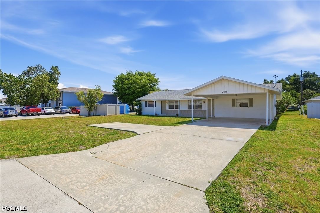 4913 Viceroy Street, Cape Coral, FL 33904 photo 2