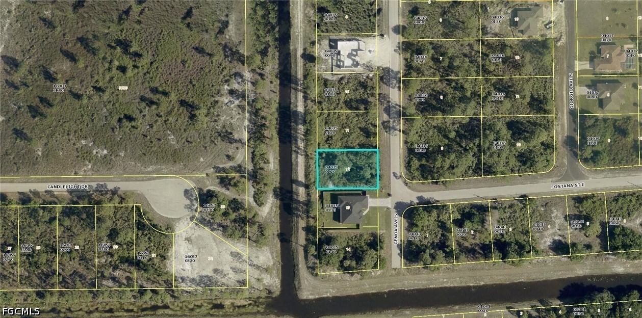 850 Genoa Avenue S, Lehigh Acres, FL 33974 photo 2