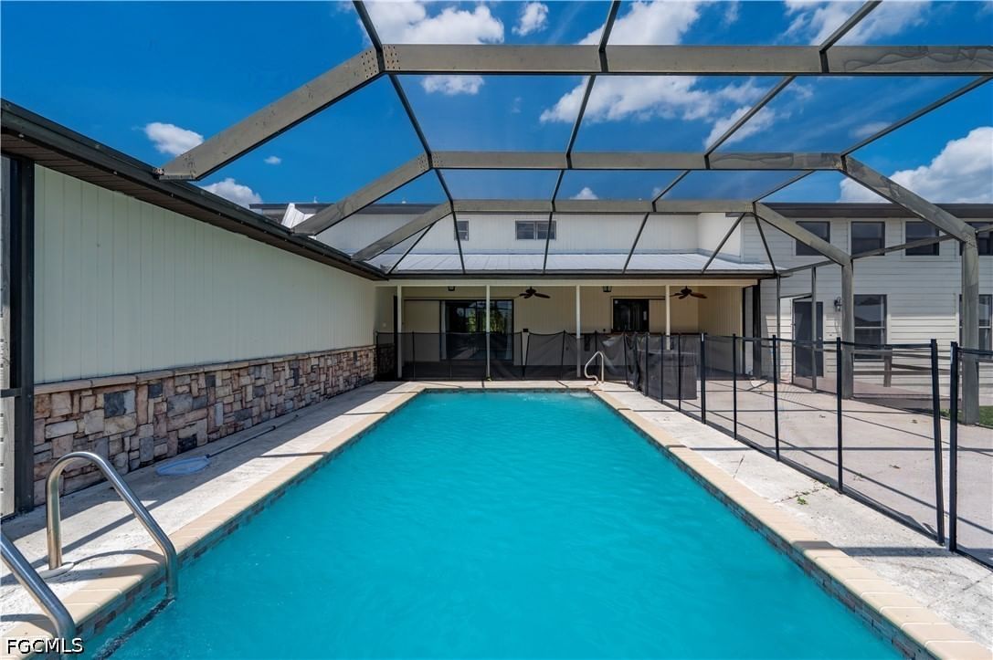 5674 Blackjack Court S, Punta Gorda, FL 33982 photo 2